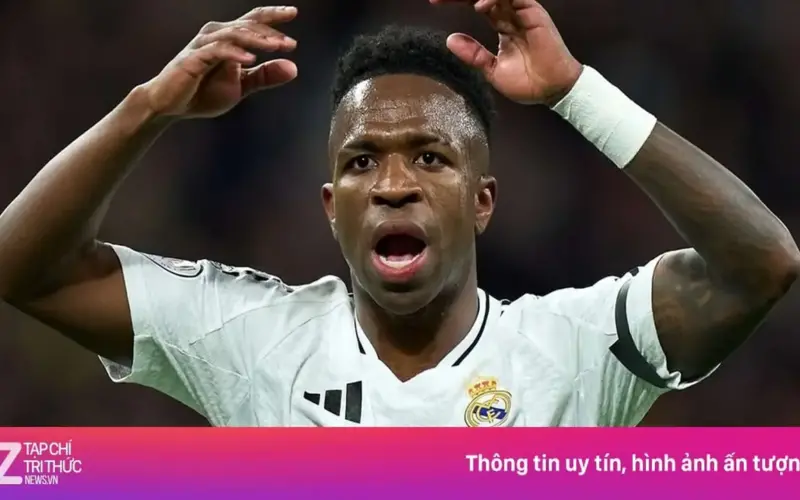 فينيسيوس يحدث ضجة في الدوري الإنجليزي الممتاز.